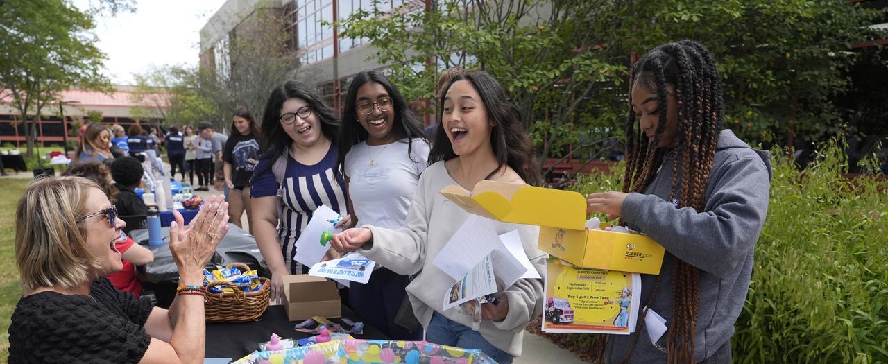 Students at event in WCTC courtyard