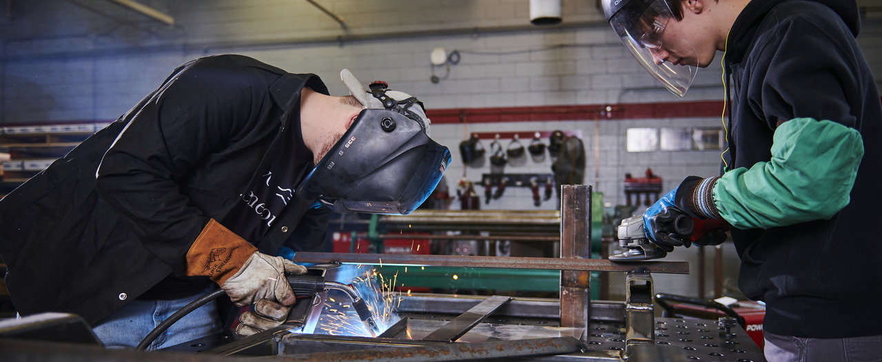 Students in welding lab